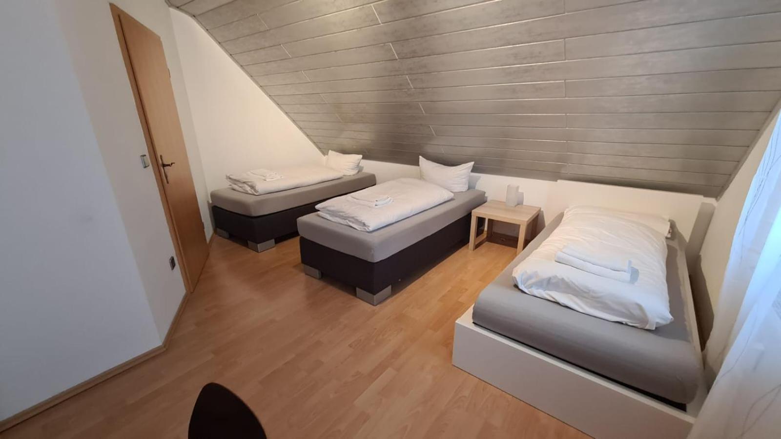 Schlafzimmer 1 Mit Top Aussicht Ueber Weilstetten Balingen Exterior photo